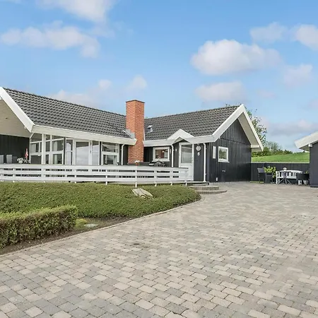 Tatil Evi Beautiful Home In Nordborg With Sauna